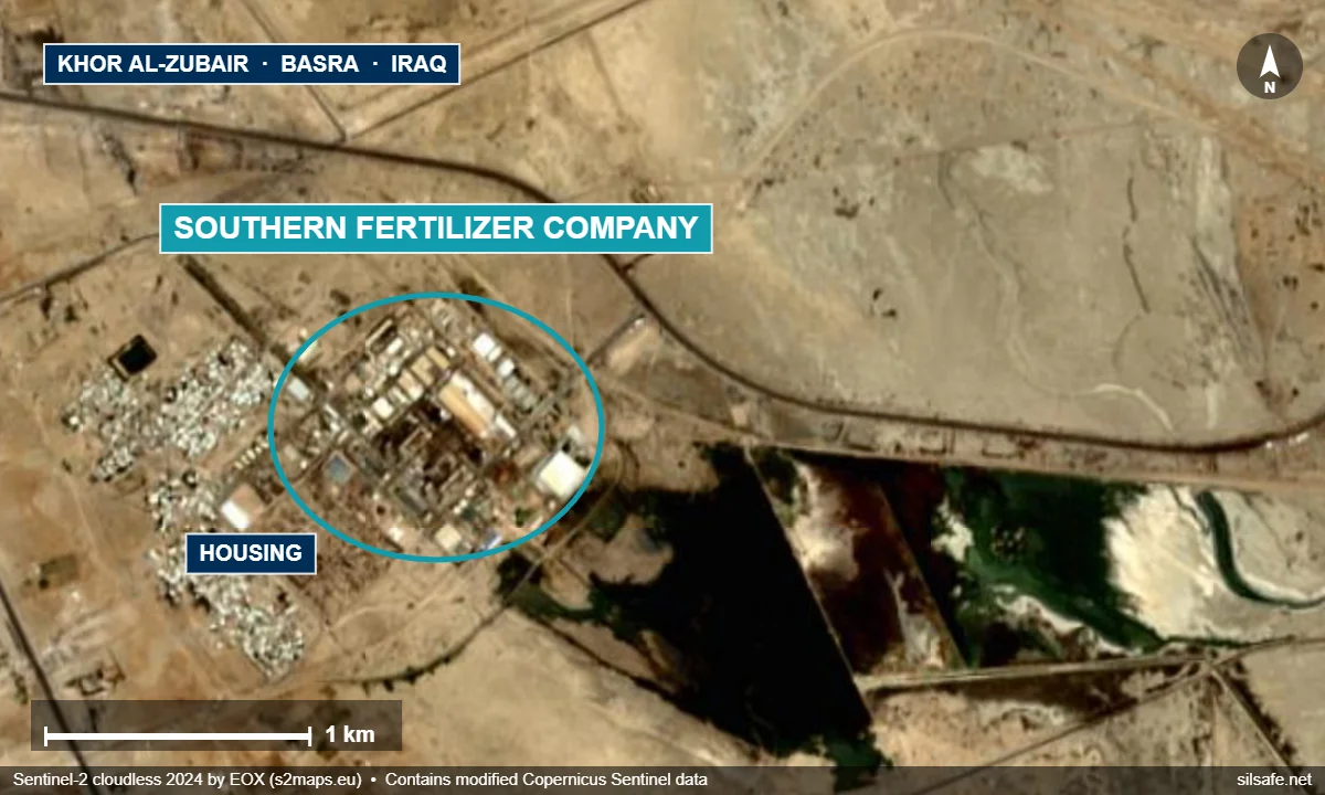 Satellite view of the Southern Fertilizer Company ammonia and urea plant at Khor al-Zubair, site of the Basra ammonia leak, circled, with company housing immediately to its west